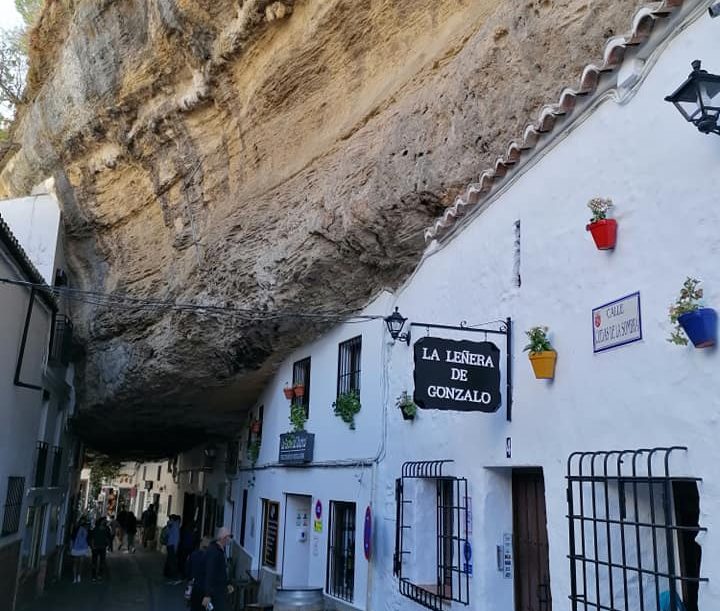 Setenil-de-las-Bodegas